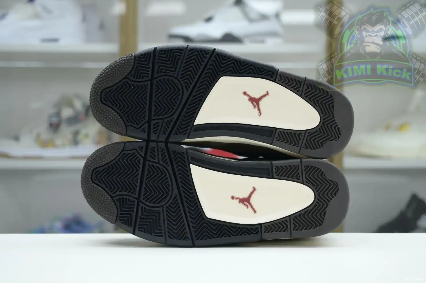 RETRO JORDAN 4 AIR COLOR Kimikick 0821